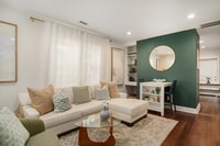 Building Photo - 1913 Orvid St