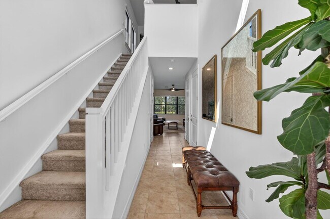 Building Photo - 4651 Pinehurst Trl E