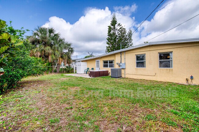 Building Photo - 114 Lynnhurst Dr