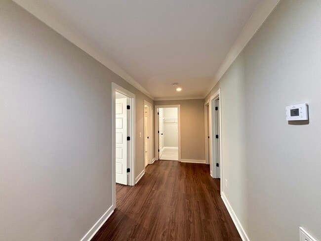 Building Photo - 510 Marlboro Ave