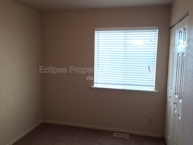 Building Photo - 1710 Edison Ave