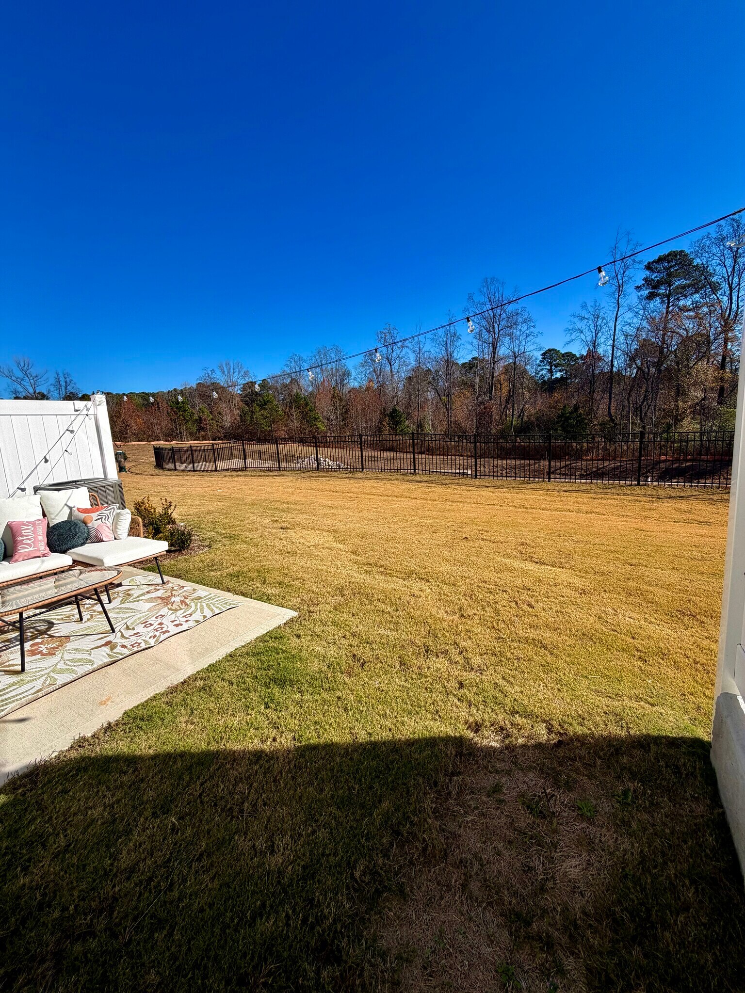 Building Photo - 265 Sweetbay Tree Dr