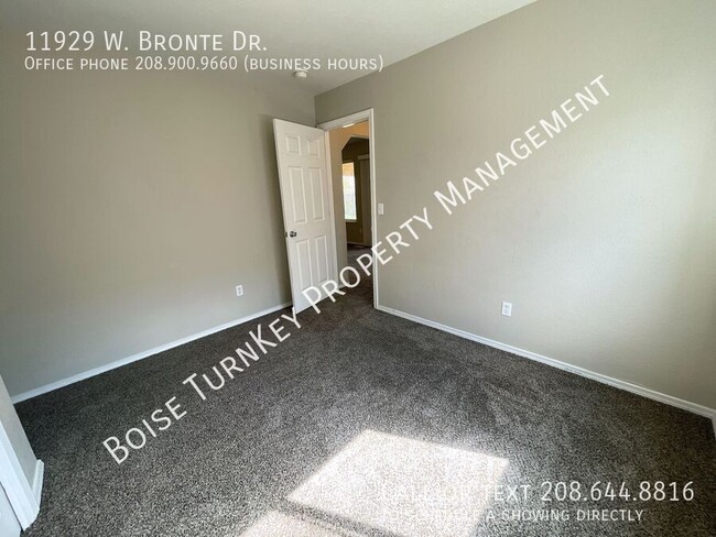Building Photo - 11929 Bronte Dr