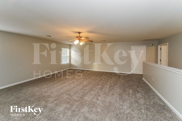 Building Photo - 6358 Red Bird Dr