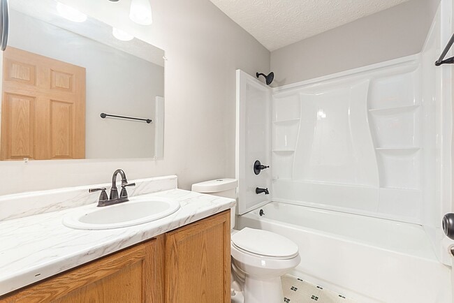 Building Photo - 500 Harrington Dr