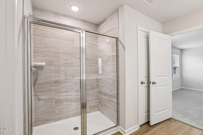 Building Photo - 936 Grand Mesa Dr