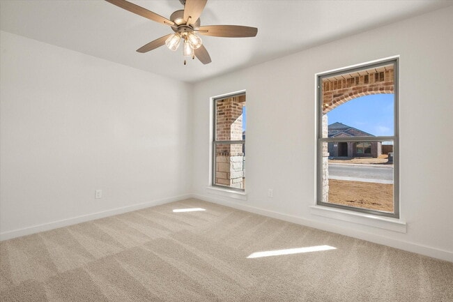 Building Photo - 2604 Garland Ave