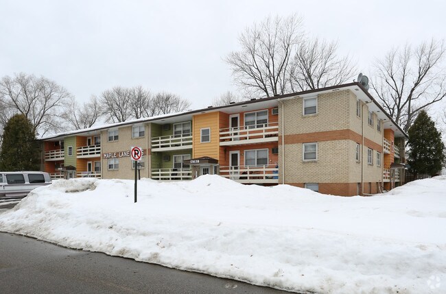 Primary Photo - Maple Lane Apartments
