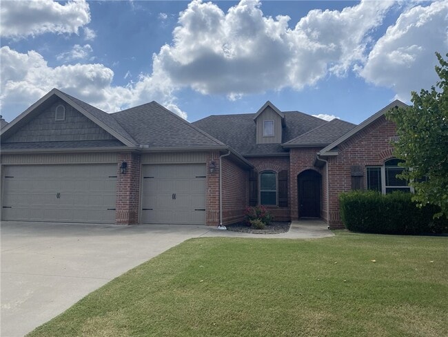 Building Photo - 6202 W Sage Dr