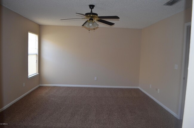 Building Photo - 4304 Hanging Moss Dr