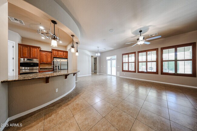 Building Photo - 4318 N 180th Dr