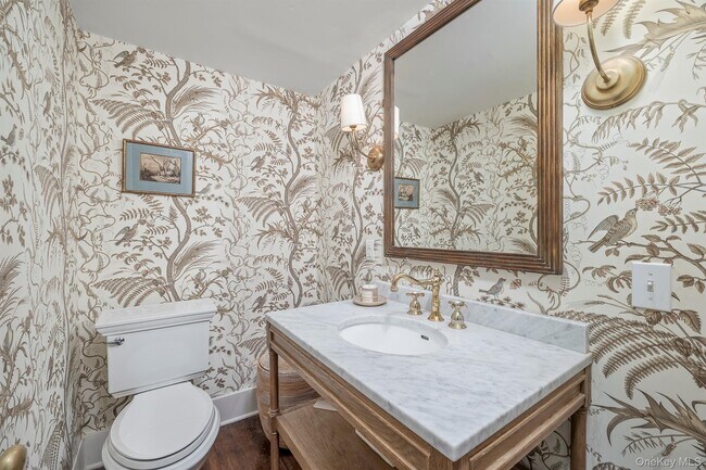 Building Photo - 74 Melville Rd