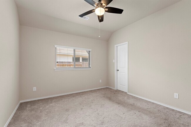 Building Photo - 25318 Pirates One Dr