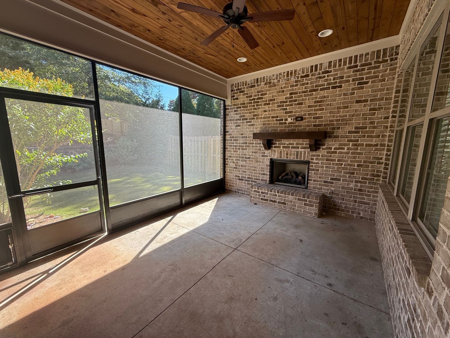 Building Photo - Gorgeous Home in Summerlin (Auburn)