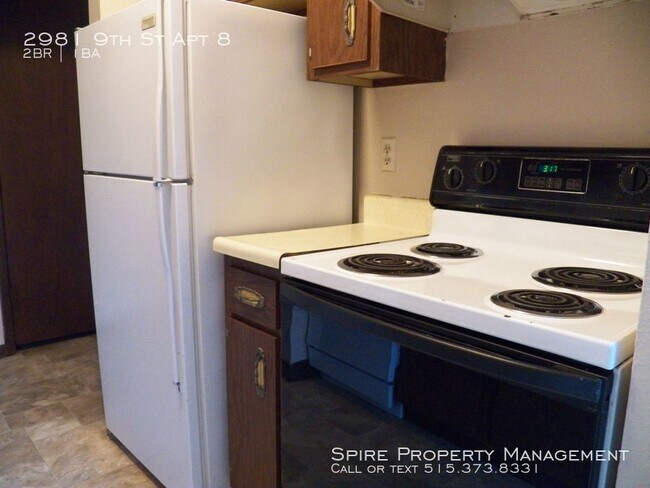 Building Photo - Secure Entrance- Large 2 bedroom near Lin Mar