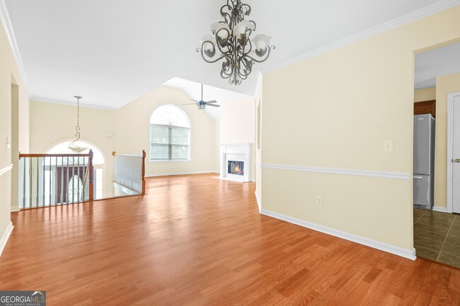Building Photo - 2705 Waymar Dr SW