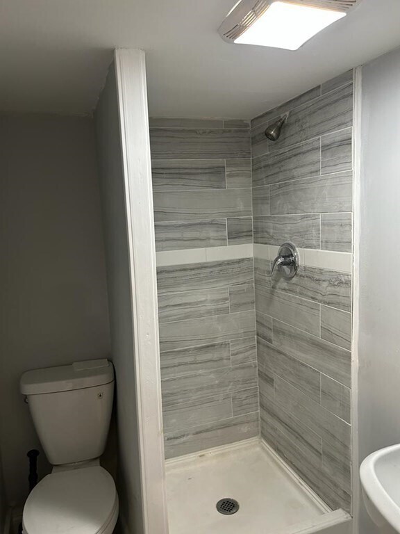 Building Photo - 75 Milk St