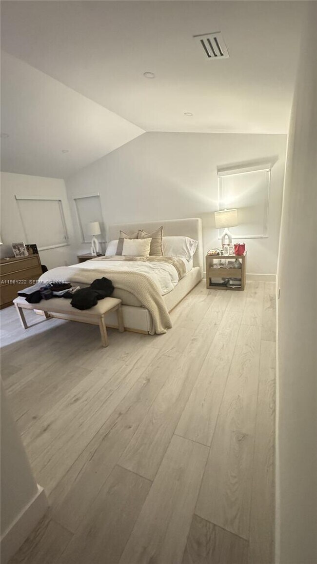 Building Photo - 11340 NW 52nd Ln