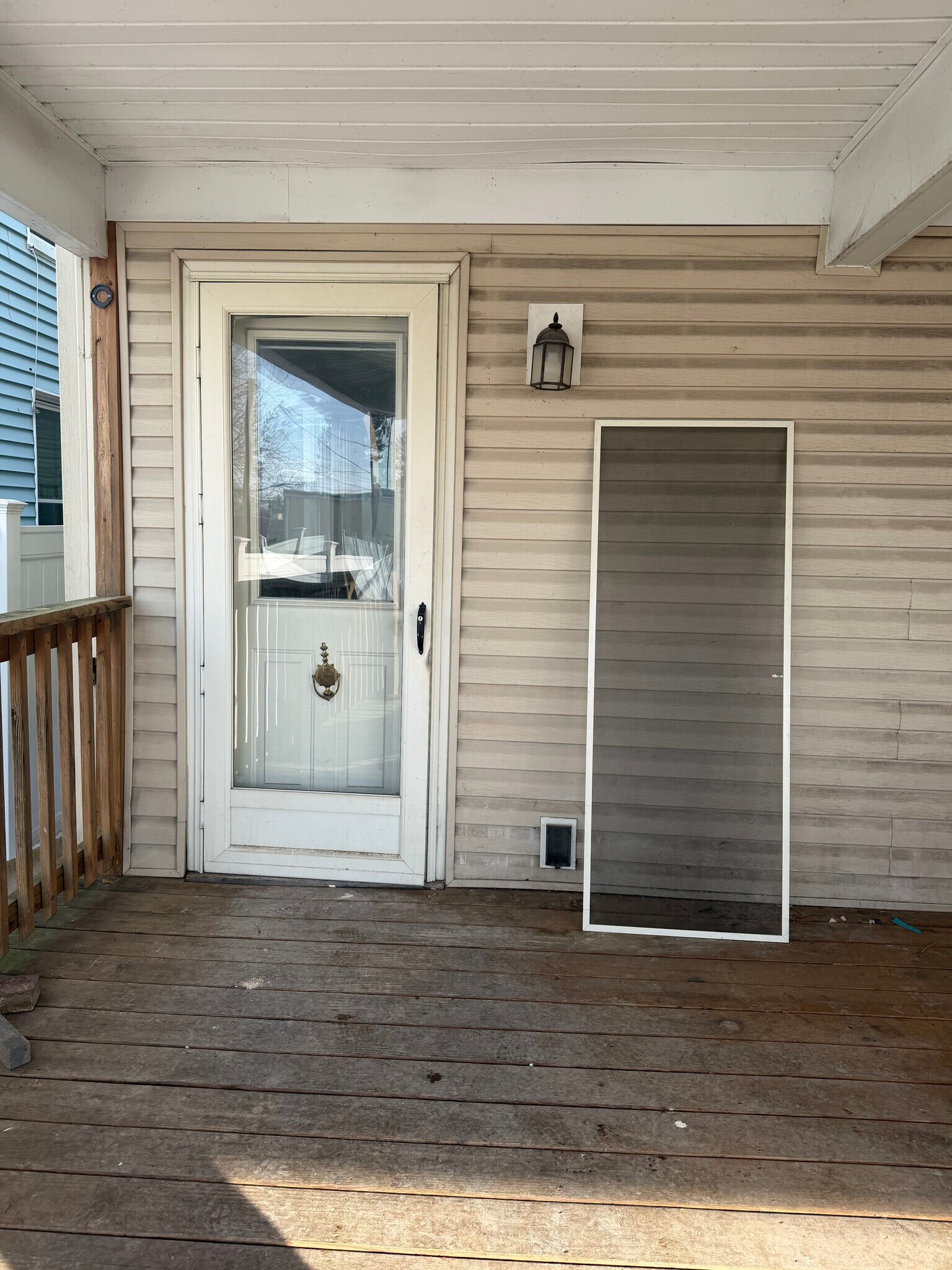 Building Photo - 745 Fairground Ave