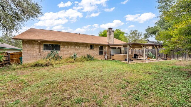 Building Photo - 8010 Misty Park St