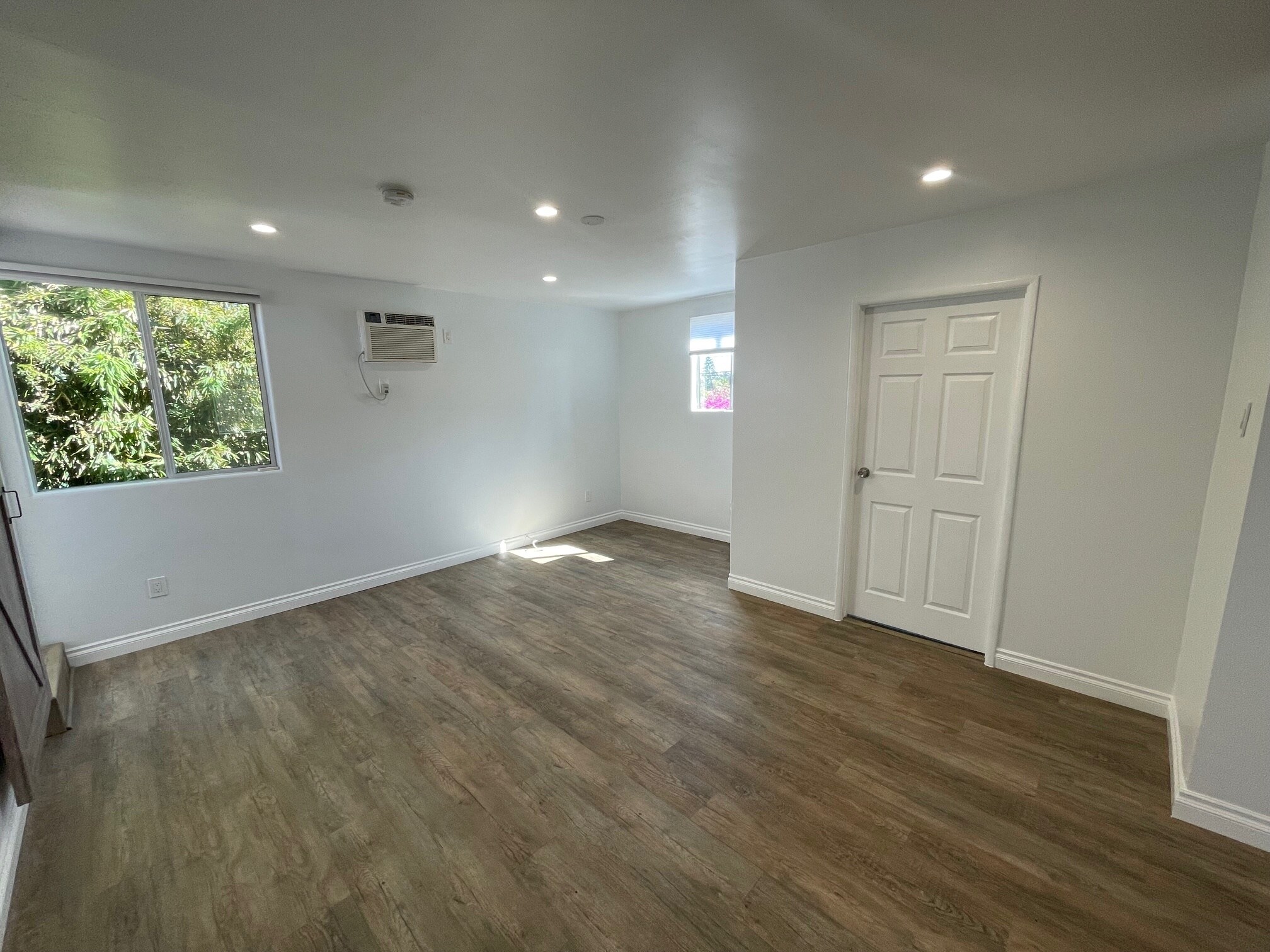 LIVING ROOM - 205 7th Ave