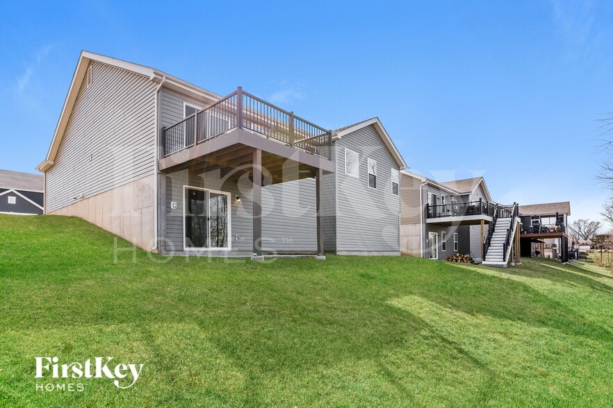 Building Photo - 1701 Ridgeway Trl