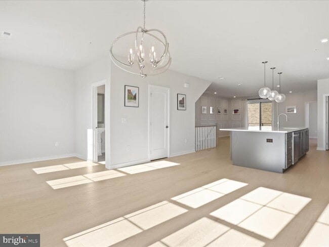 Building Photo - 43544 Jefferson Park St