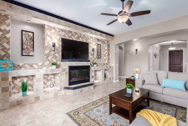 Primary Photo - 3132 E Athena Ct