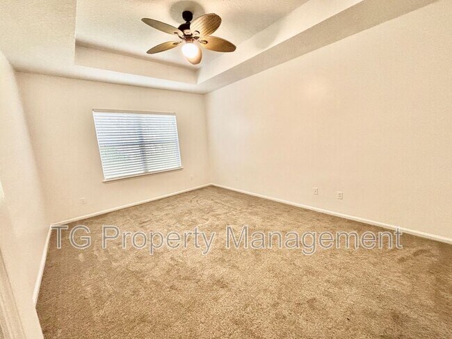 Building Photo - 614 Loire Ct