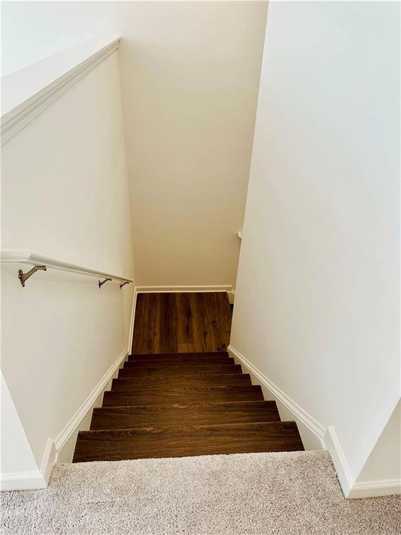 Building Photo - 66 Red Dragon Dr