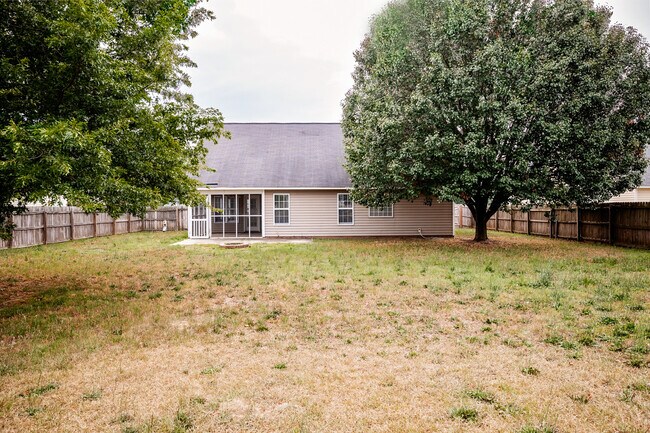 Building Photo - 318 Tennessee Walker Dr