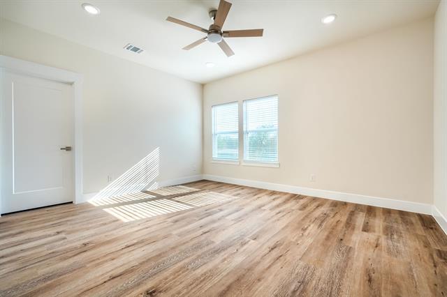 Building Photo - 1115 Bell St