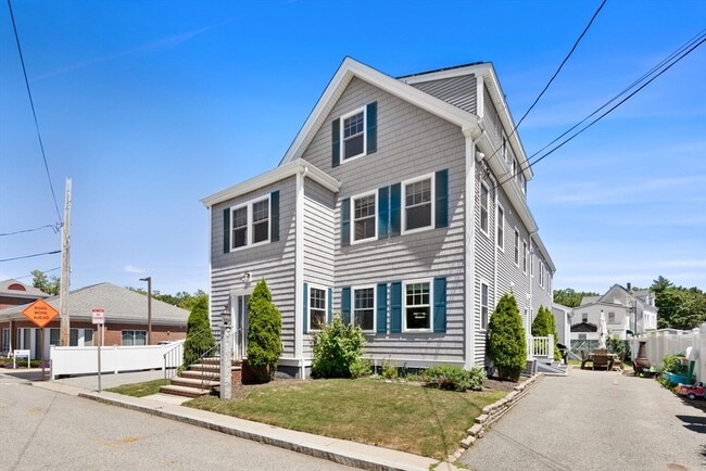 Building Photo - 12 Revere Pl