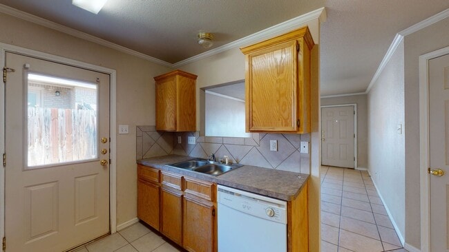 Building Photo - Free April Rent + Price Improvement $1,350!