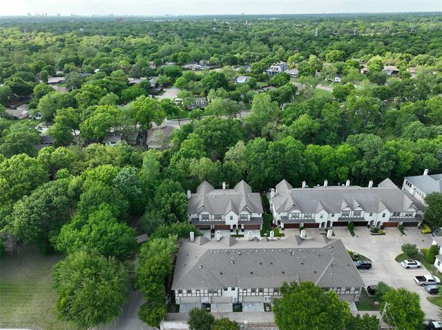 Building Photo - 8705 Tudor Pl