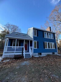Building Photo - 310 Hurricane Hill Rd