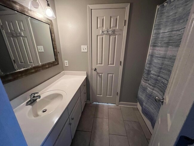 Building Photo - 2703 Crooked Stick Dr