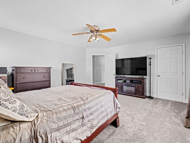 Building Photo - Shetland Farms