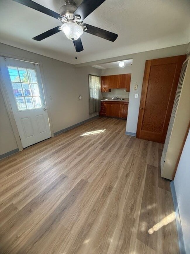 Building Photo - Malbec 4-Plex