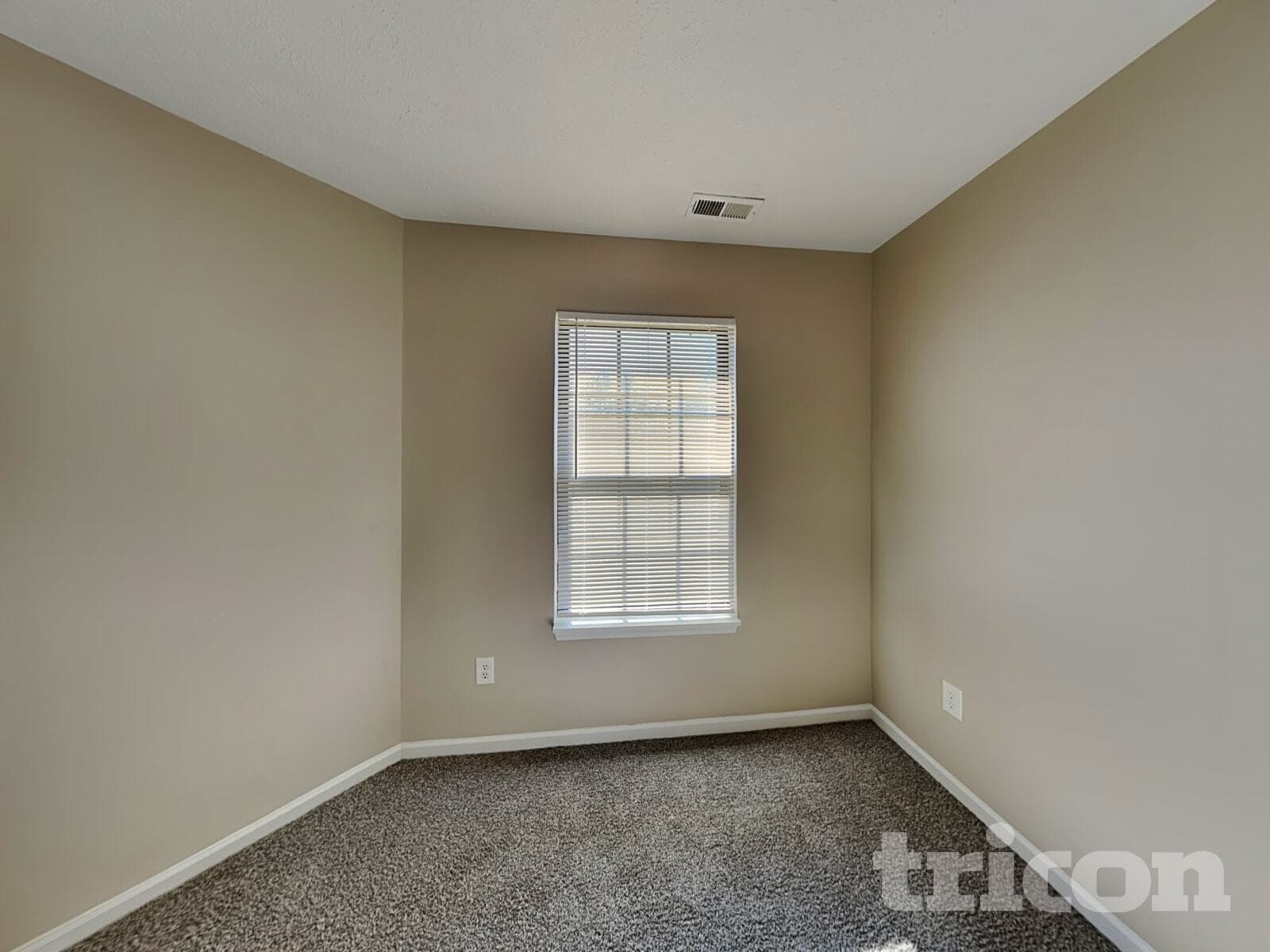 Building Photo - 6228 Glenshire Ln