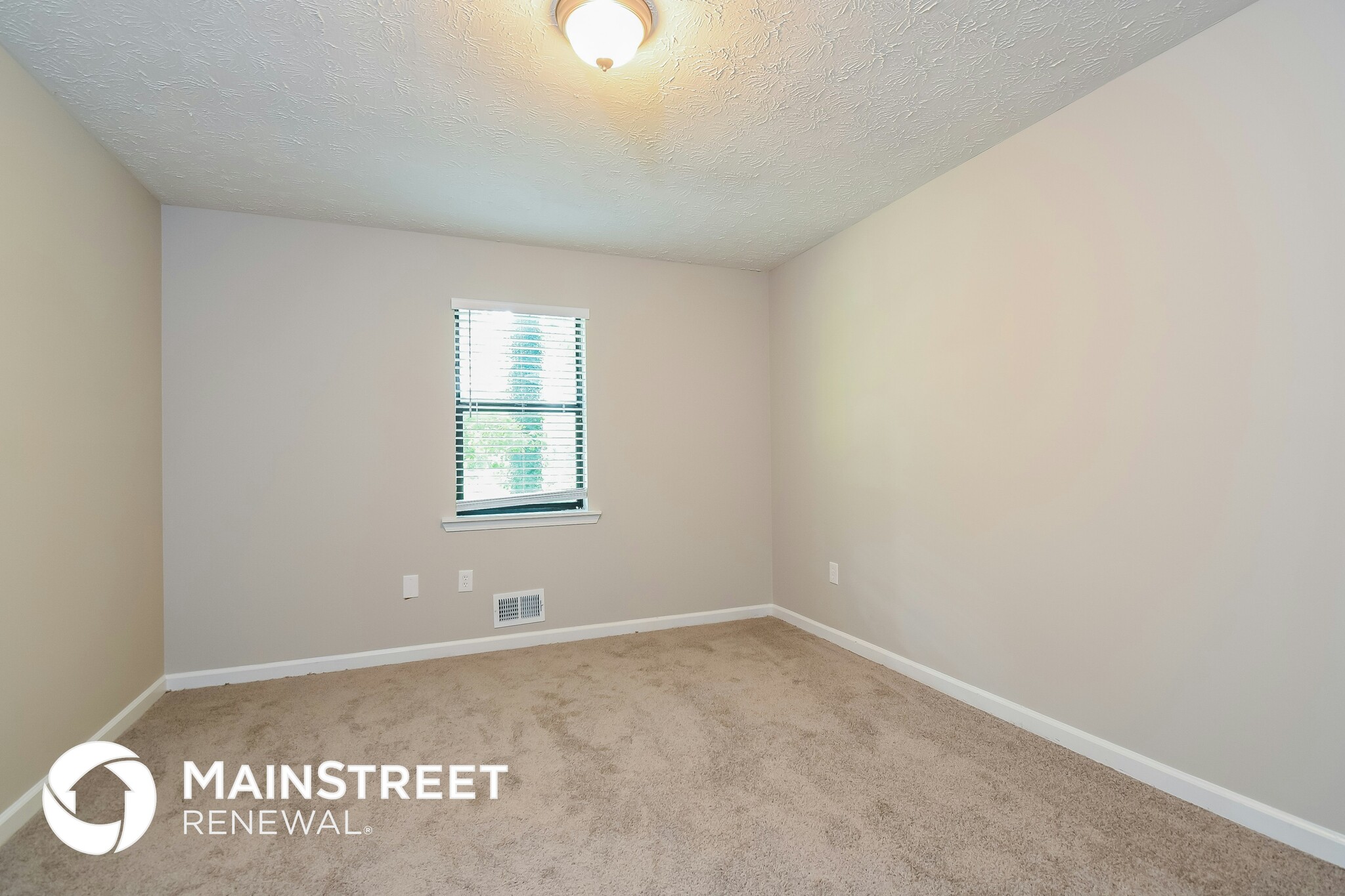Building Photo - 479 Mill Ln