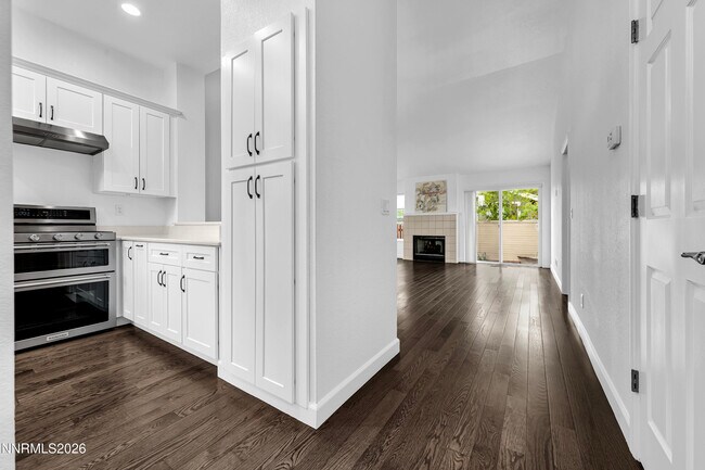 Building Photo - 3274 Alum Creek Ct