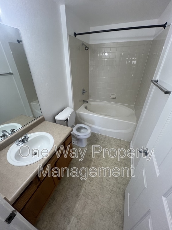 Building Photo - 5551 W 29th St