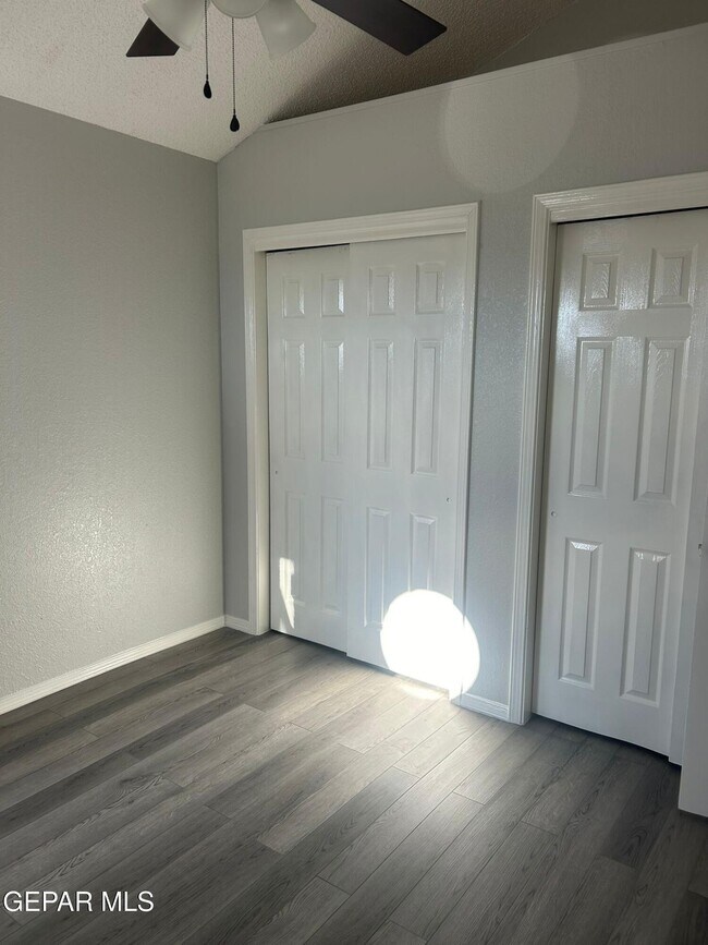 Building Photo - 7401 Le Conte Dr