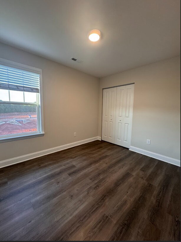 Building Photo - Modern 4-Bed, 2.5-Bath Home in Woodruff – ...