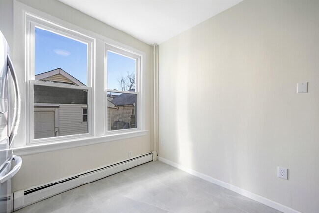 Building Photo - 8710 2nd Ave