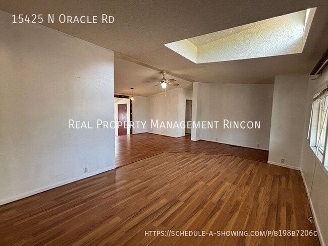Building Photo - 15425 N Oracle Rd