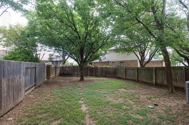 Building Photo - 13416 Anacapo Cove