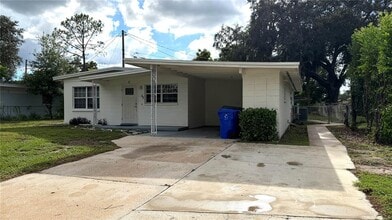 Building Photo - 1425 Hester Dr