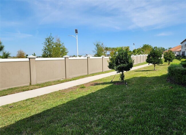 Building Photo - 17009 Clear Cork Dr